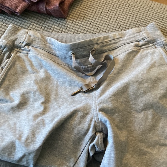 Lululemon sweat pants - Picture 3 of 3